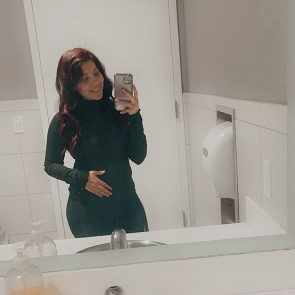 Meet your Posher, Mariah - Picture 1 of 1